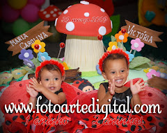 Álbum de fotos de 1 ano da Maria Carolina e 2 anos da Victória do estúdio Foto Arte Digital, de Itaborái, RJ, que faz fotografia de casamentos (fotos de casamento), fotos de aniversário (fotografia de aniversário), fotos de 15 anos, fotos de crianças (fotografia infantil), fotos de eventos sociais, vídeos de casamento, vídeos de 15 anos, vídeos de making-of, vídeos de aniversário, vídeo infantil (vídeo de crianças) e vídeos de eventos sociais. Fotojornalismo e videojornalismo em Itaboraí, RJ. Album (digital) de fotos de 1 ano da Maria Carolina e 2 anos da Victória do estudio Foto Arte Digital, de Itaborai, RJ, que faz fotografia de casamentos (fotos de casamento), fotos de aniversario (fotografia de aniversario), fotos de 15 anos, fotos de criancas (fotografia infantil), fotos de eventos sociais, videos de casamento, videos de 15 anos, videos de making-of, videos de aniversario, video infantil (video de criancas) e videos de eventos sociais. Fotojornalismo e videojornalismo em Itaborai, RJ.