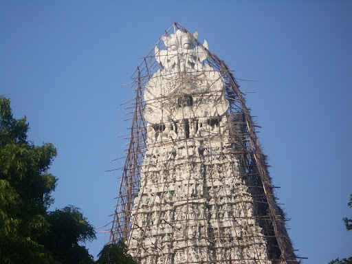 Tiruchendur Gopuram