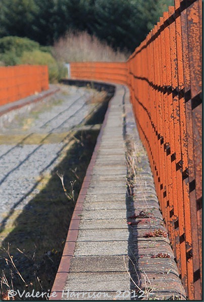 33-rusty-railings