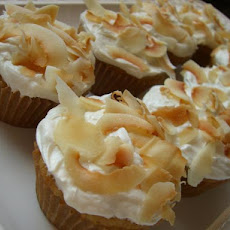 Auntie Em's Coconut Cupcakes