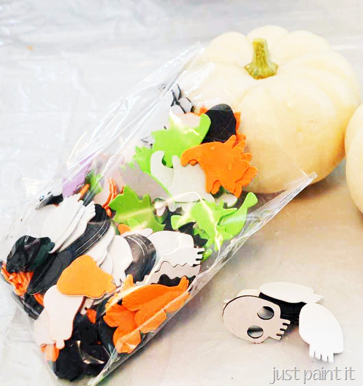 [Halloween-Decor-4%255B3%255D.jpg]