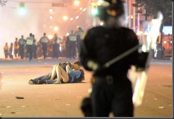 beijo-vancouver-Rich Lam-Getty Images-AFP beijo-vancouver-Rich Lam-Getty Images-AFP