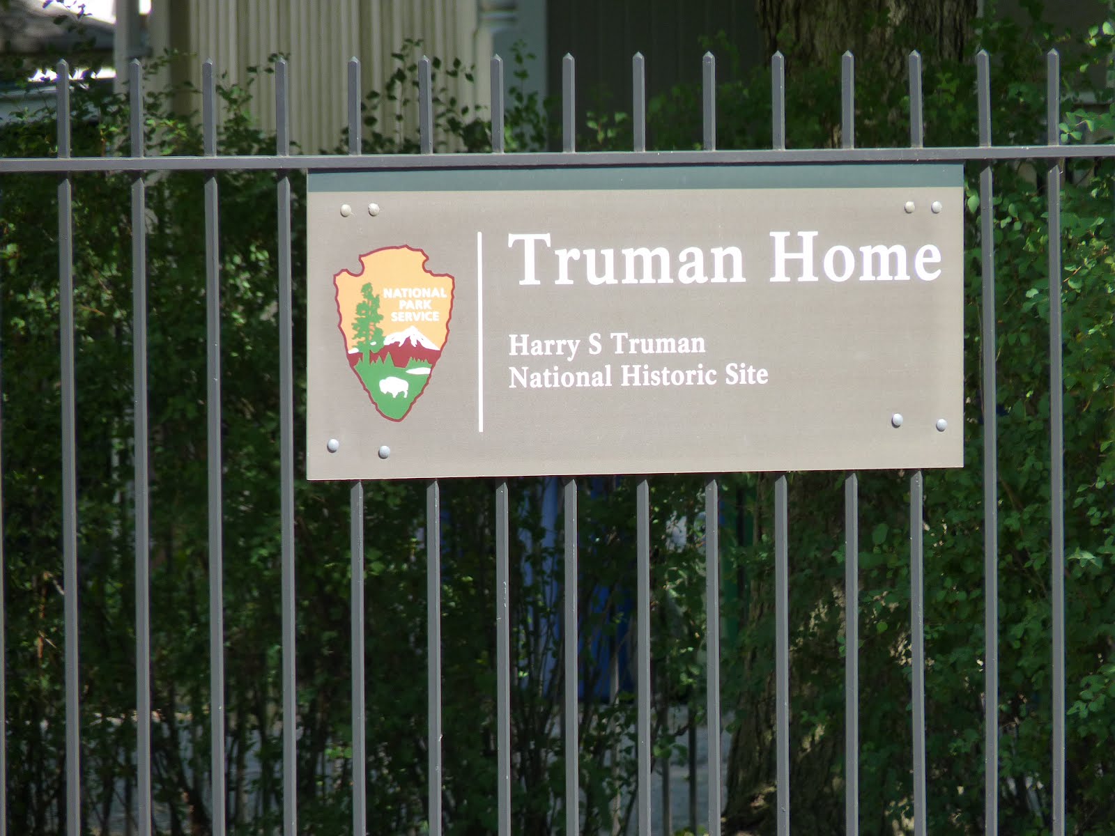 Churchill Iron Curtain Speech 2 Quotes Links