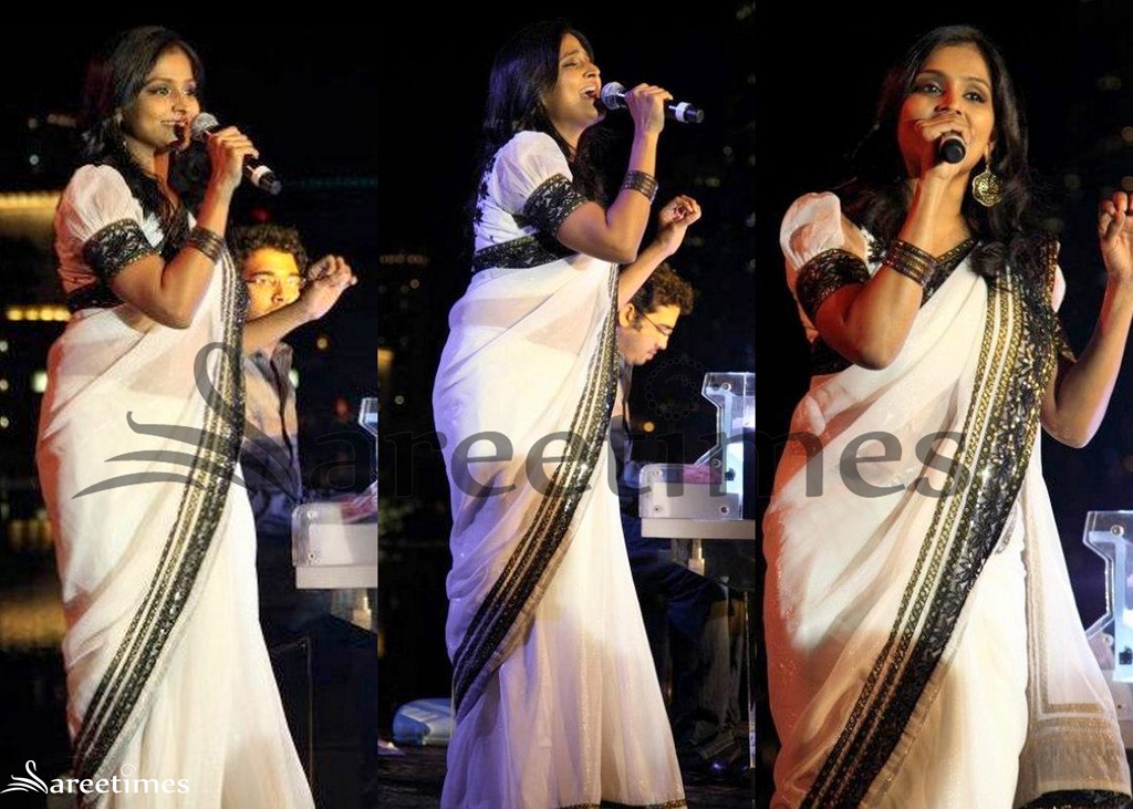 [Ramya_Nambaseena_White_Georgette_Saree%255B4%255D.jpg]