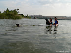 Gordo sacando a Zaina, Anay y Samantha.