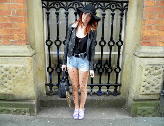 FLOPPY HAT 2