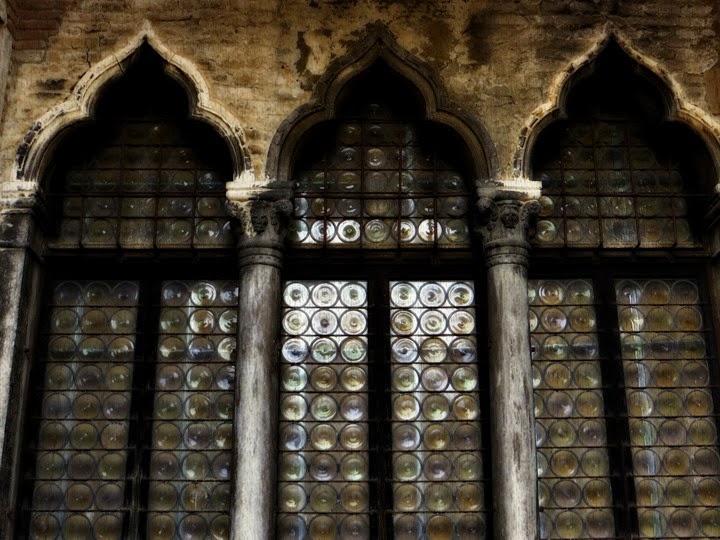 Palazzo Fortuny, Venezia Palazzo Fortuny, dettaglio finestre