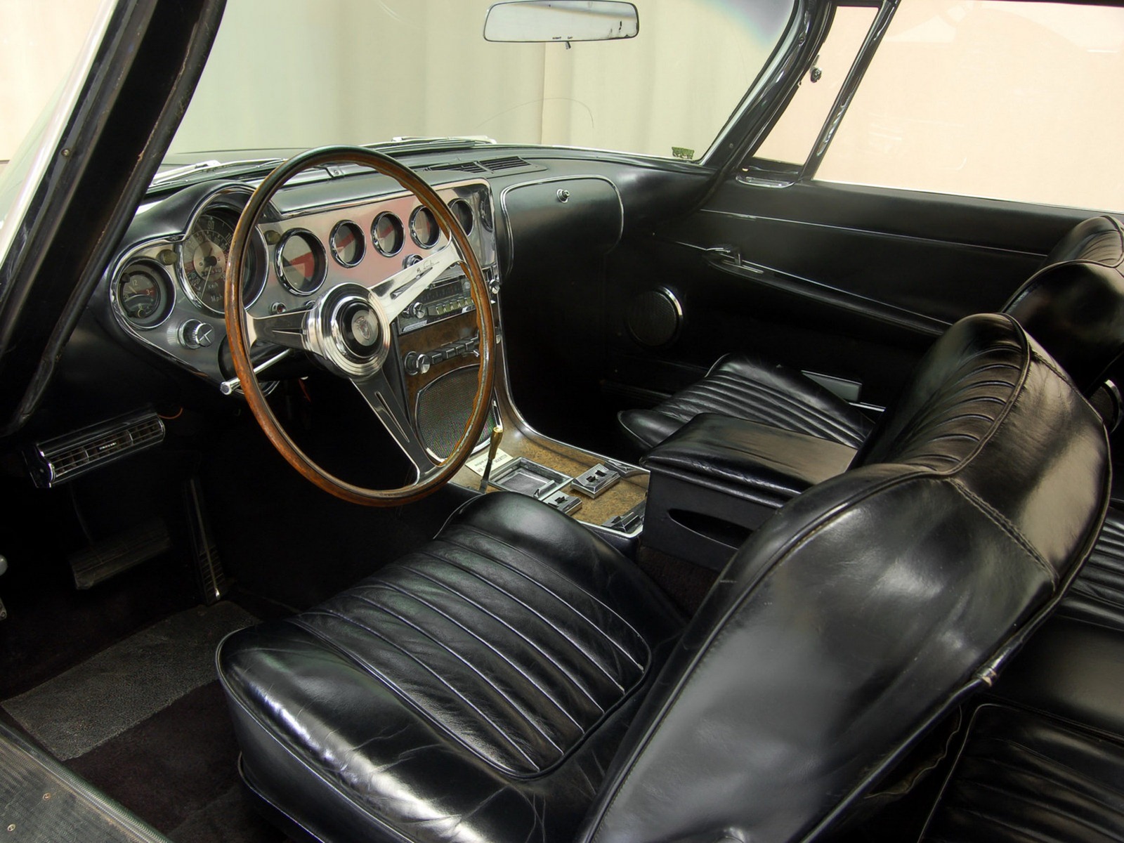 [Ghia-L6-8%255B2%255D.jpg]