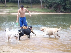 [Patas211924.jpg]