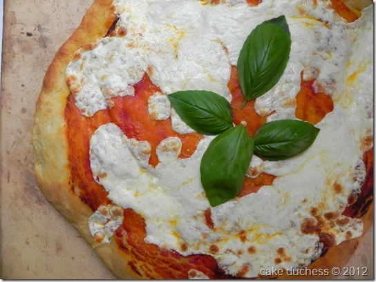 sourdough-pizza-margherita-1 sourdough-pizza-margherita-1