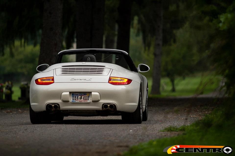 [Cnetro-911-Porsche-13%255B14%255D.jpg]