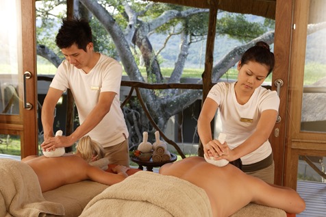 [Thai-poultice-Massage%255B4%255D.jpg]
