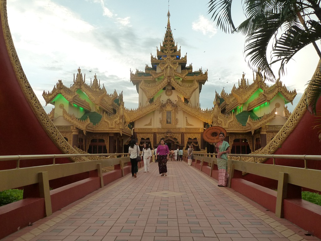 [Myanmar-Yangon-Karaweik-Palace-6-Sep%255B11%255D.jpg]
