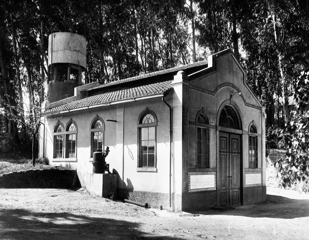 [F%25C3%25A1brica%2520da%2520P%25C3%25B3lvora%2528Barcarena%2529.14%255B5%255D.jpg]