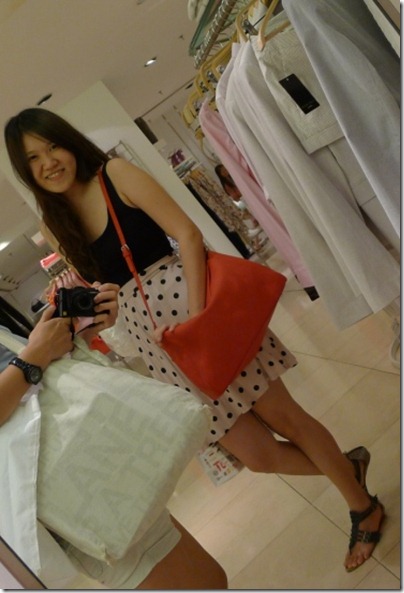 very red sling bag @ Zara