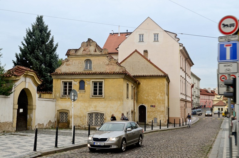 [Prague%2520at%2520Night1%255B3%255D.jpg]