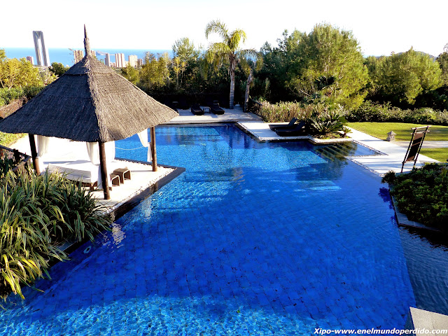piscina-hotel-asia-gardens.JPG