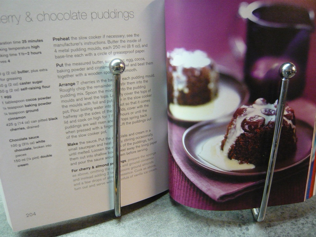 [chocolate-and-cherry-pudding-44.jpg]