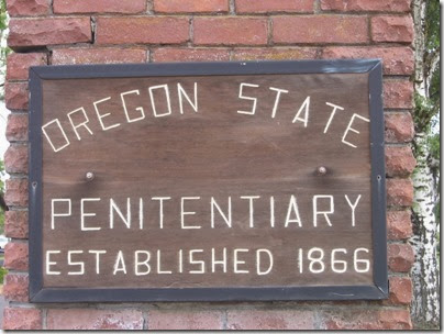 IMG_3823 Old Main Gate Sign at Oregon State Penitentiary in Salem, Oregon on September 17, 2006