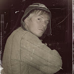 03.12.11 Kaadreid aegadetagusest viisaastakupeost - fotod pole küll hästi säilinud aga funk sama! - AS03DETS11KOLHOOS-001SM.jpg