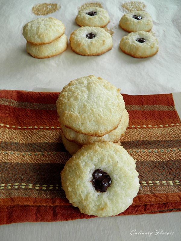 Coconut Cookies.jpg Coconut Cookies.jpg