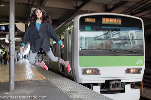 garota japonesa flutua desbaratinando (17)