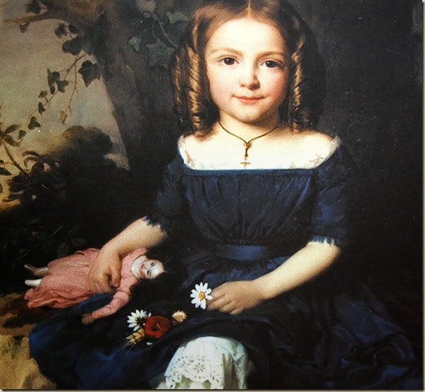 Portrait de fillette avec sa poupée Portrait de fillette avec sa poupée