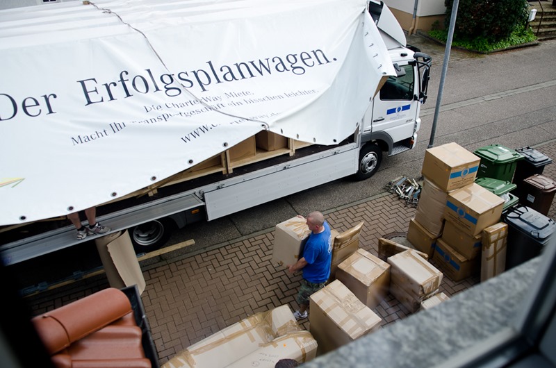 [Moving-6%255B3%255D.jpg]