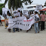 ކޮރަޕްޝަނާ ދެކޮޅަށް ވެލިދޫ ޒުވާނުން