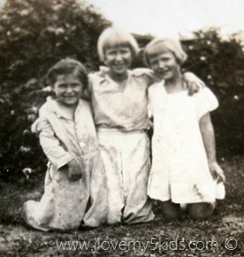 Grandma and her sisters