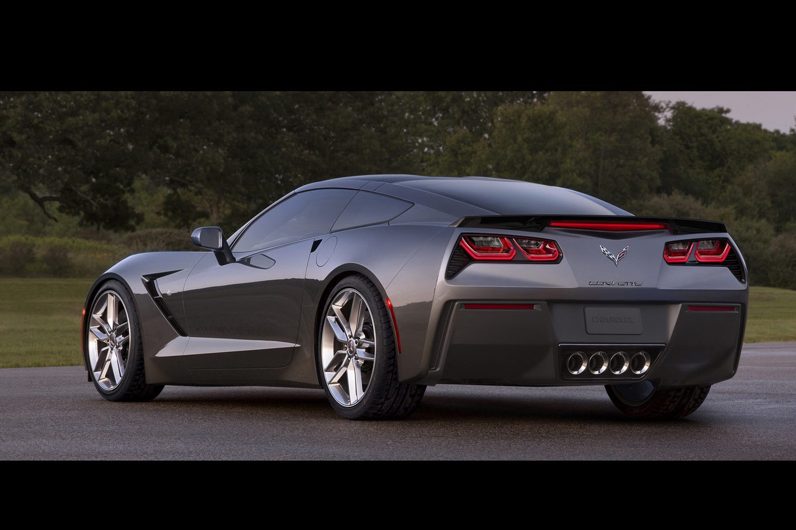 [2014-Corvette-C7-4%255B6%255D.jpg]