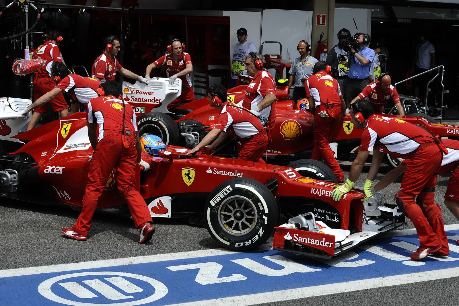 [F1-Brazil-Ferrari-3%255B2%255D.jpg]