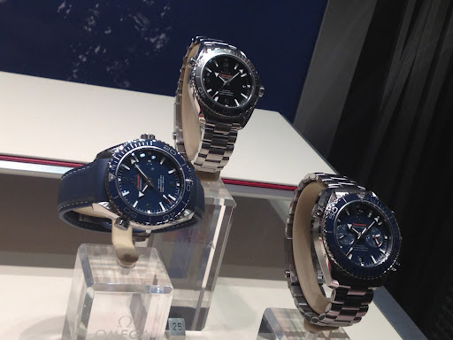 I also like these sporty styles for men from Omega. I also like these sporty styles for men from Omega.