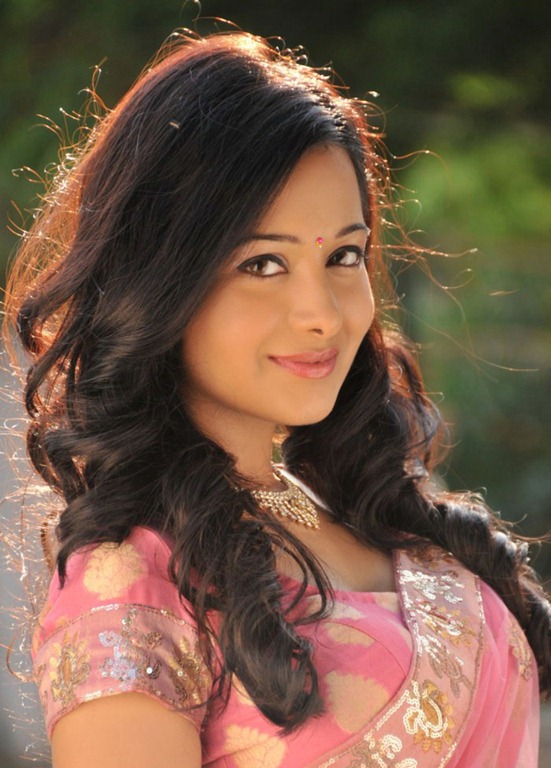 [preetika%2520rao%2520beautiful%2520still%255B3%255D.jpg]