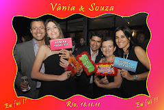 Fotos do evento Vânia e Souza - 18.11.11. Foto numero 32 da Social Click Fotografia Digital, do Rio de Janeiro, RJ, que faz fotos divertidas, fotos malucas, fotos com fantasias, fotos na hora, fotografia maluca, fotografia divertida com molduras personalizadas. fotos divertidas malucas foto maluca animadas animado rj rio de janeiro divertida fantasia animada fotografia noiva fotógrafa retrato social fotografias para casamento noivos