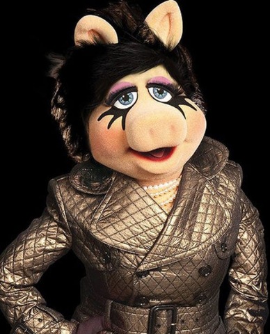 [2011_10_Miss-Piggy-Makeup%255B1%255D.jpg]