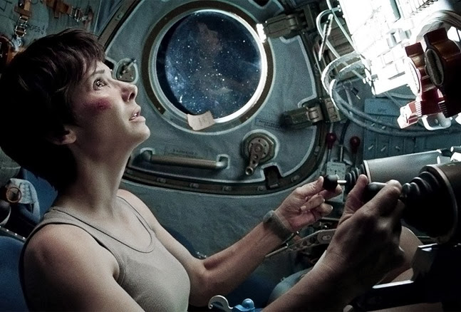 gravity-movie-review-sandra-bullock-shiop