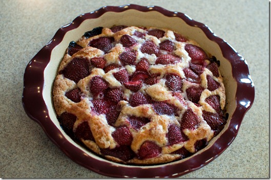 Simple Strawberry Cake