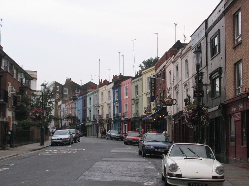 [800px-Portobello_Road%252C_Notting_Hill%255B4%255D.jpg]