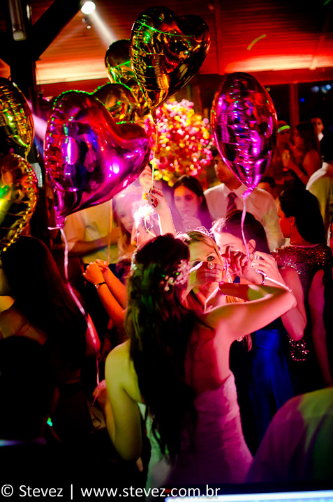 Foto número 1054 de Casamento Tatiana e Gabriel na Casa do Canal da cerimonialista Liliane Cariello, do Rio de Janeiro, RJ, que faz cerimonial de casamentos, cerimonial de eventos, cerimonial de festas, cerimonial de 15 anos, cerimonial de bodas, cerimonial de eventos sociais, cerimonial de aniversários, decoração de casamento, decoração de festas de 15 anos, decoração de eventos sociais, decoração de aniversários, buffet de casamento, buffet de 15 anos, buffet festas, buffet eventos e assessoria cerimonial. Fotos de Casamento Tatiana e Gabriel na Casa do Canal. Foto numero 1054 da cerimonialista Liliane Cariello, do Rio de Janeiro, RJ, que faz cerimonial de casamentos, cerimonial de eventos, cerimonial de festas, cerimonial de 15 anos, cerimonial de bodas, cerimonial de eventos sociais, cerimonial de aniversários, decoração de casamento, decoração de festas de 15 anos, decoração de eventos sociais, decoração de aniversários, buffet de casamento, buffet de 15 anos, buffet festas, buffet eventos e assessoria cerimonial. Casa do Canal Liliane Cariello cerimonial casamento cerimonialista eventos casamentos rio novanoiva mesa de doce contrato receitas doces buffet infantis