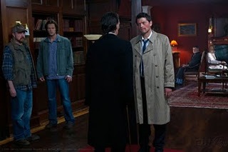 [S08E01-Meet-the-New%255B4%255D.jpg]