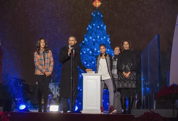 [Michelle%252BObama%252BFirst%252BFamily%252BAttend%252BNational%252BfCKqojqh5mkl%255B3%255D.jpg]