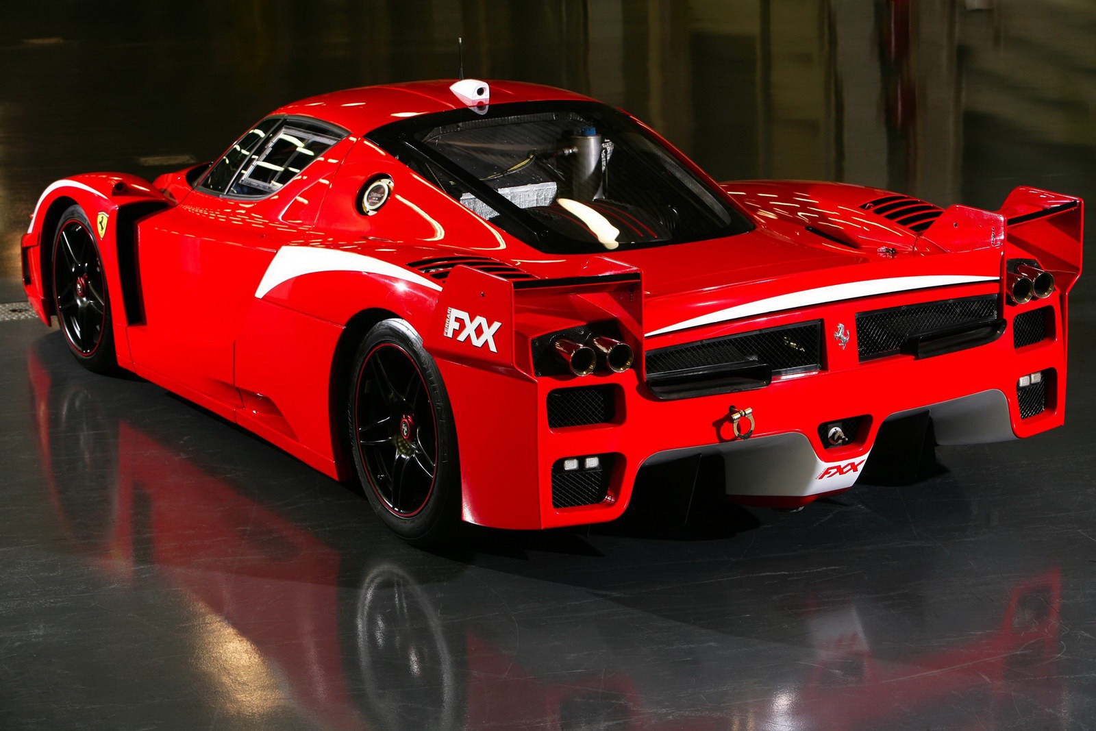 [Ferrari-FXX-8%255B4%255D.jpg]
