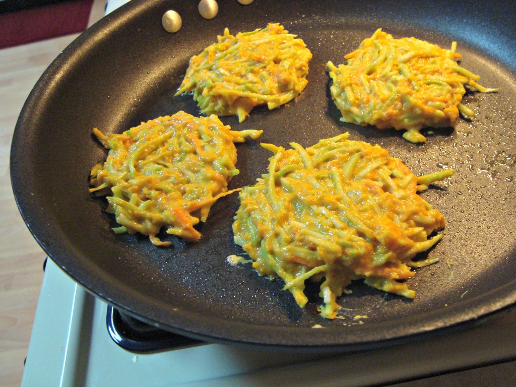 [broc%2520slaw%2520and%2520sweet%2520potato%2520fritters%255B3%255D.jpg]