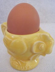 egg cup1