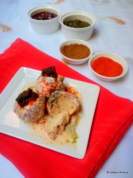 [Thayir%2520vada%2520Dahi%2520Vada%2520recipe%255B1%255D.jpg]