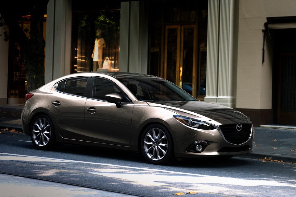 [2014-Mazda3-Sedan_2%255B2%255D.jpg]