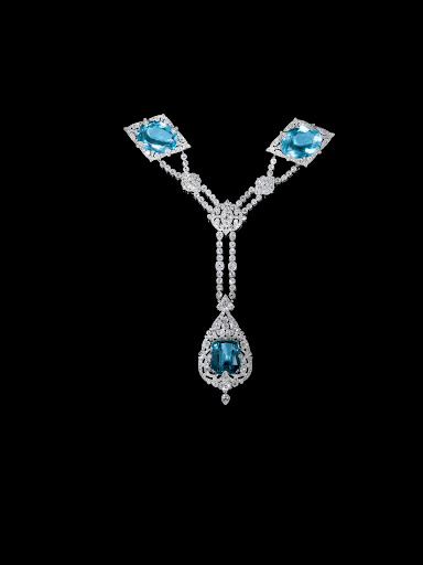 The oval aquamarines from this piece could be detached to serve as brooches, and the pendant, too, could be worn separately. The oval aquamarines from this piece could be detached to serve as brooches, and the pendant, too, could be worn separately.