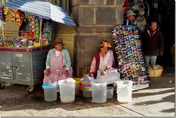 Vendedoras de Emoliente, Cusco Peru