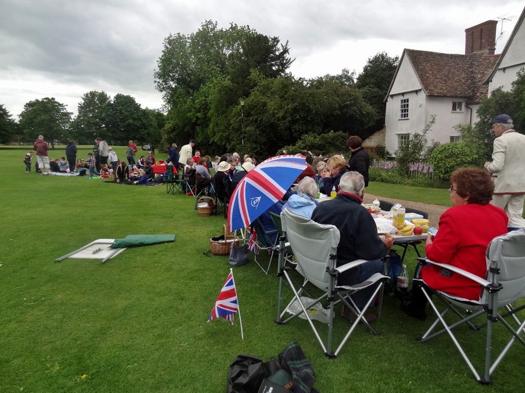 [2012%2520June%2520Jubilee%252011%255B3%255D.jpg]